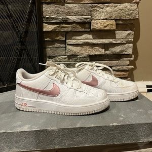 Air Force 1s 🌸